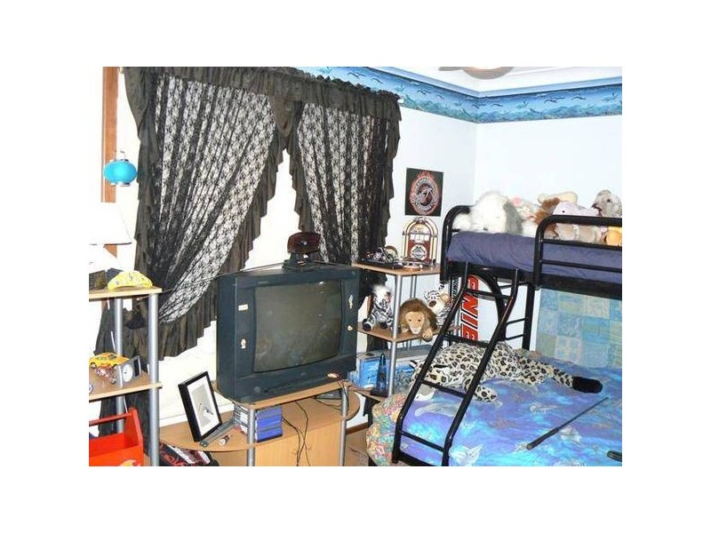 8 Broadfield Close, Utakarra WA 6530
