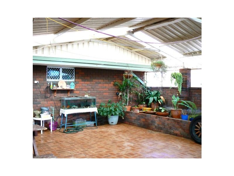8 Broadfield Close, Utakarra WA 6530