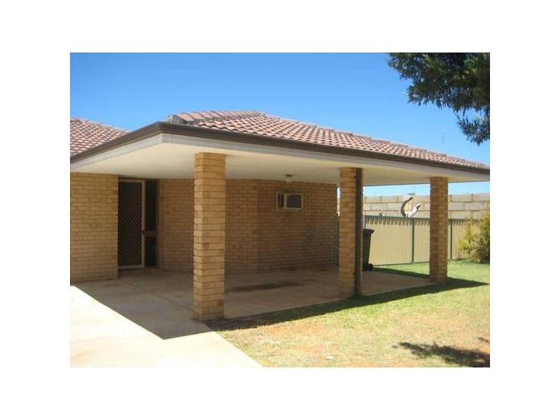 B/20 Glass Cresent, Mahomets Flats WA 6530