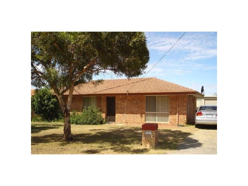 11 Ritchie Way, Rangeway WA 6530