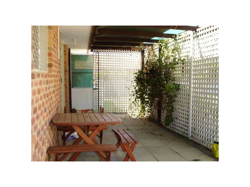 11 Ritchie Way, Rangeway WA 6530