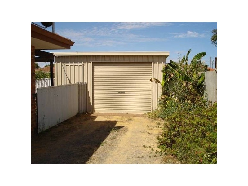 11 Ritchie Way, Rangeway WA 6530