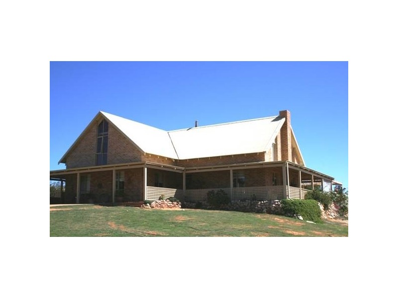 237 Company Road, Greenough WA 6532