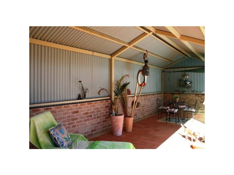 237 Company Road, Greenough WA 6532