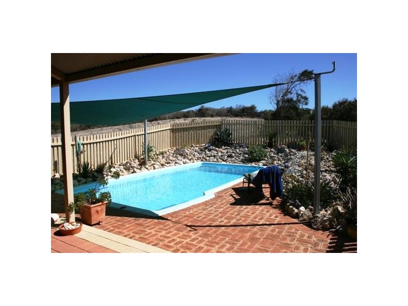 237 Company Road, Greenough WA 6532