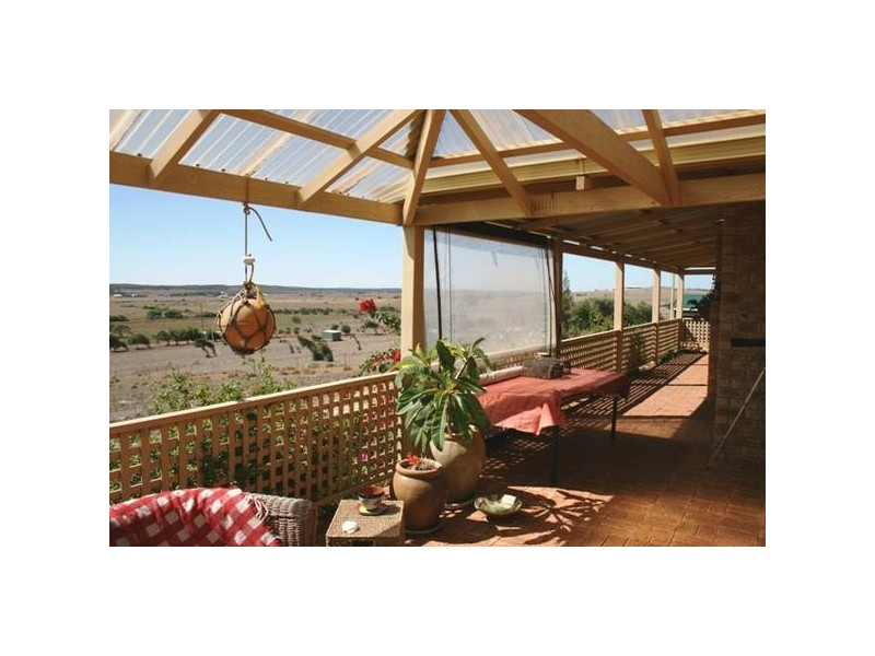 237 Company Road, Greenough WA 6532