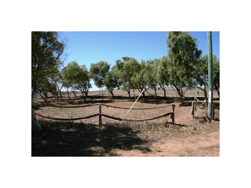 237 Company Road, Greenough WA 6532