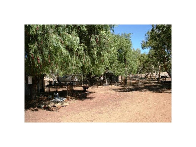 237 Company Road, Greenough WA 6532