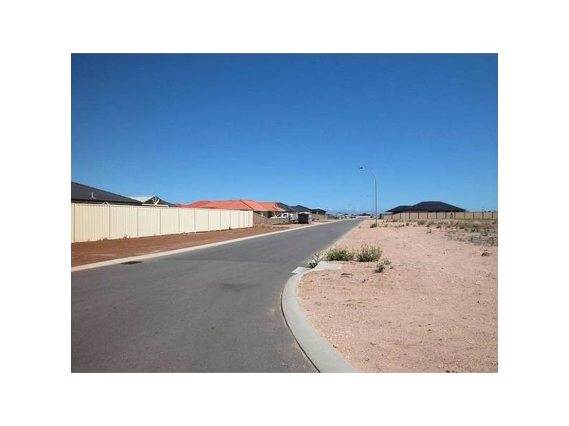 13 Ocean Queen Drive, Wandina WA 6530