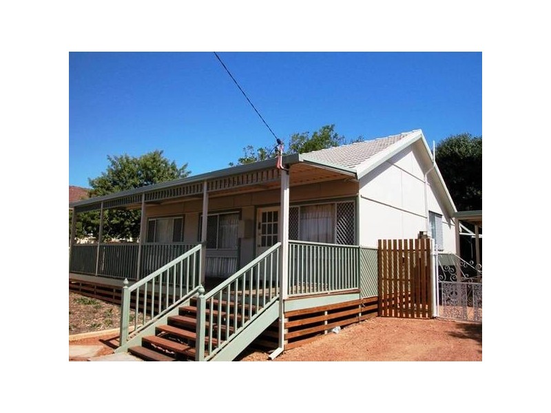 22 Diosma Street, Rangeway WA 6530