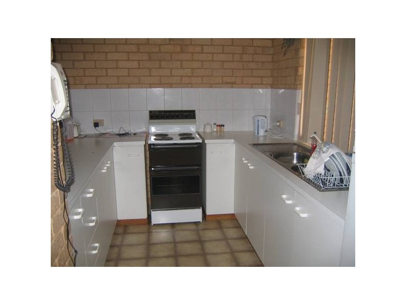 8/136 Anderson Street, Webberton WA 6530