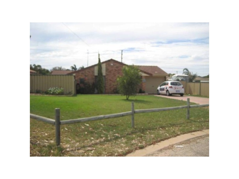 17 Eddington Close, Rangeway WA 6530