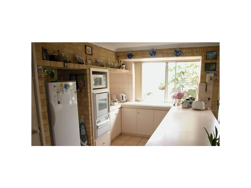 4 Onedin Court, Wandina WA 6530