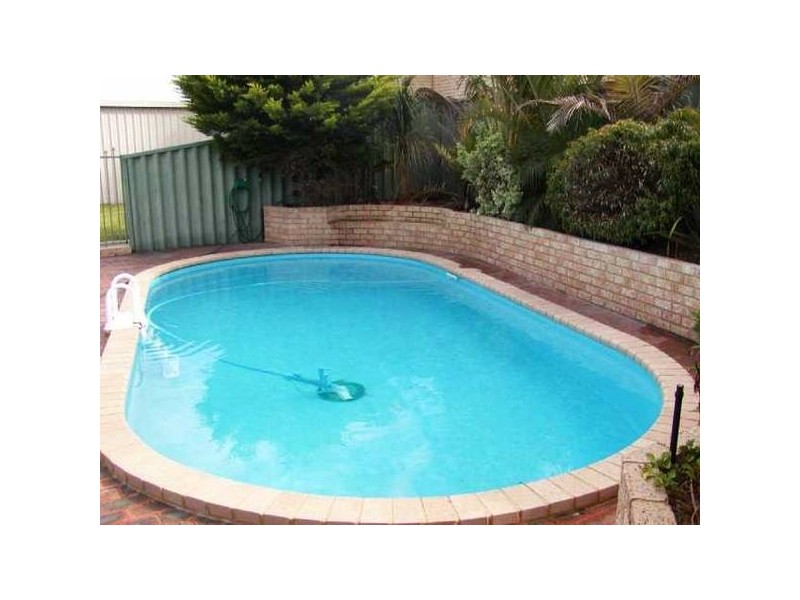 4 Onedin Court, Wandina WA 6530