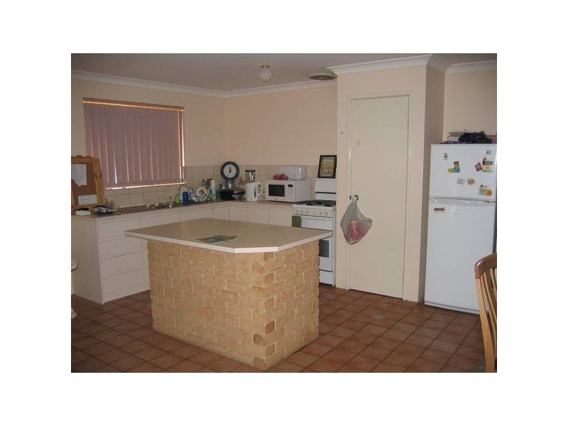 5 Boaz Street, Karloo WA 6530