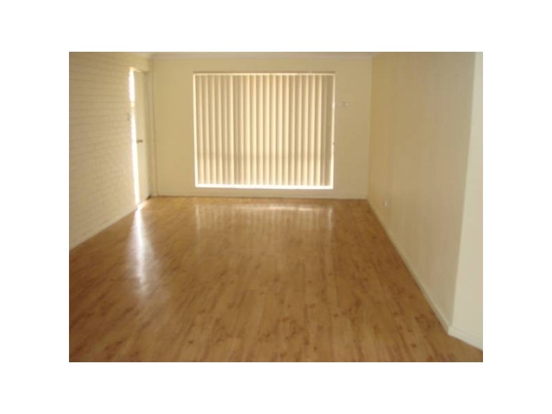 b/15 O’Collins Street, Geraldton WA 6530