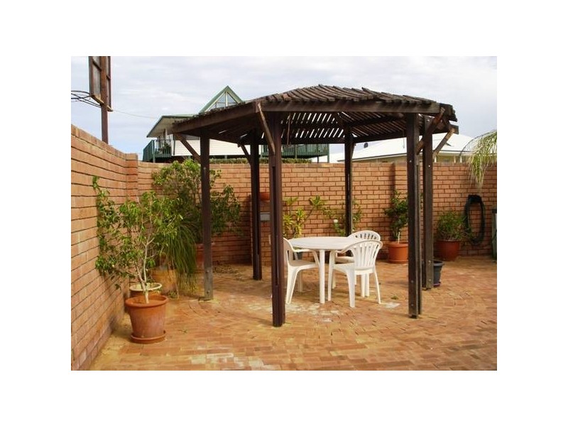 44 Hakea Street, Tarcoola Beach WA 6530