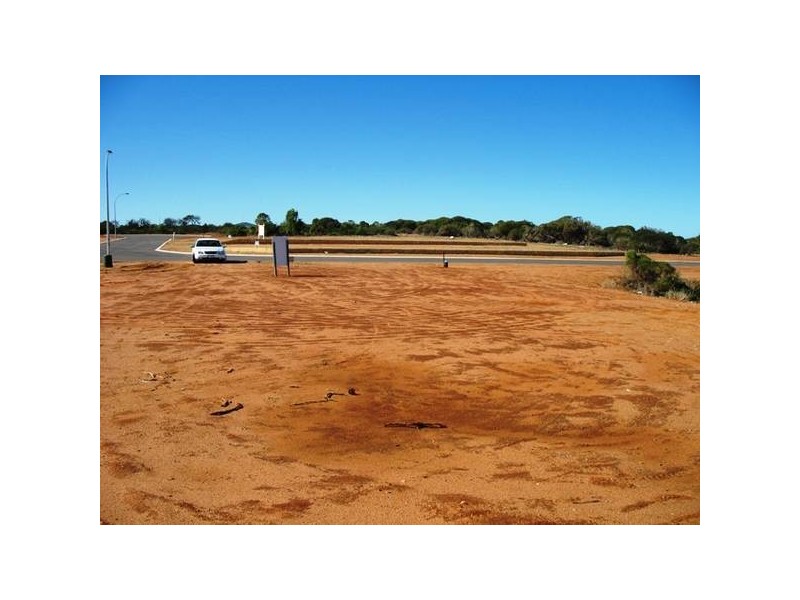 10 Harbour Ridge Drive, Wandina WA 6530