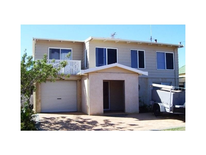 27 Gaskin Drive, Cape Burney WA 6532