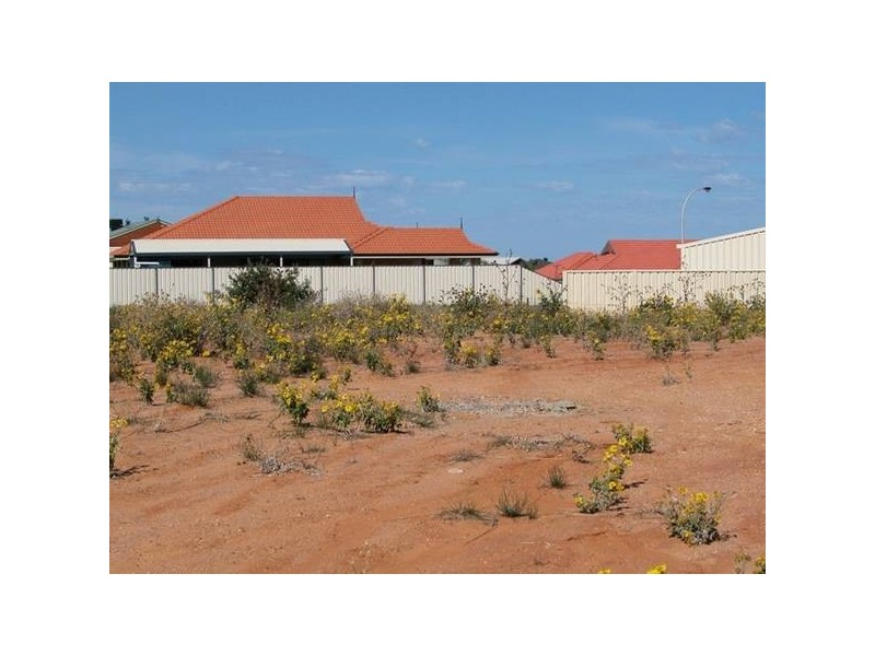 35 Jackson Loop, Wandina WA 6530