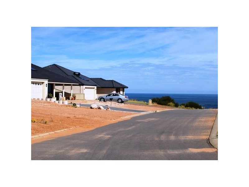 35 Jackson Loop, Wandina WA 6530