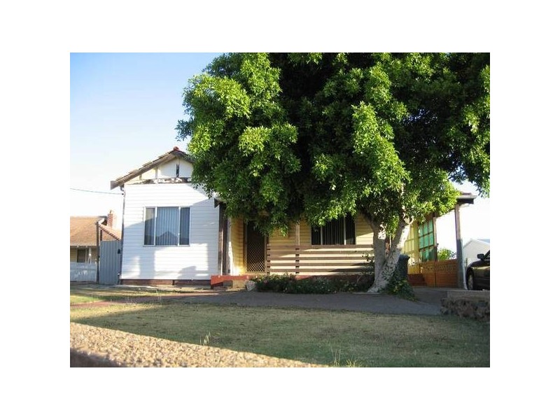 30 Bailey Street, Geraldton WA 6530