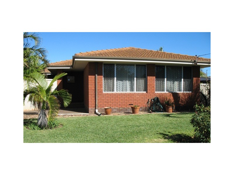 26 Compton Street, Rangeway WA 6530