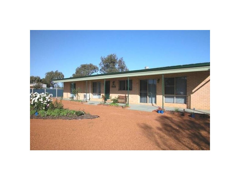 2 Hart Street, Utakarra WA 6530