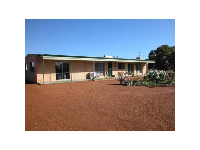 2 Hart Street, Utakarra WA 6530