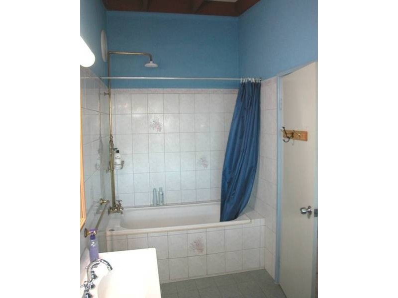 2 Hart Street, Utakarra WA 6530