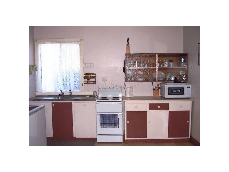 258 Sixth Street, Wonthella WA 6530