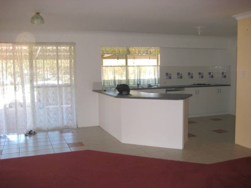 5 Leicester Close, Deepdale WA 6532