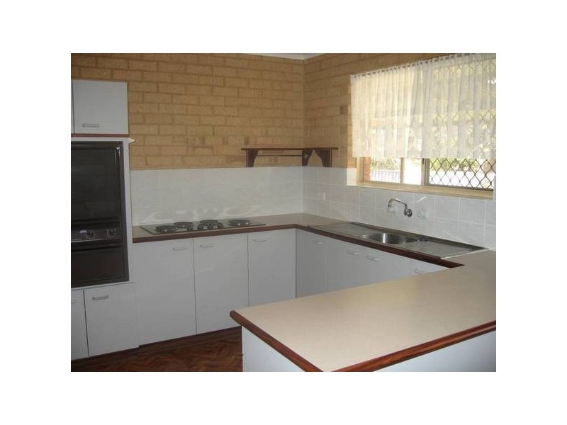 28 Kultown Drive, Glenfield WA 6532