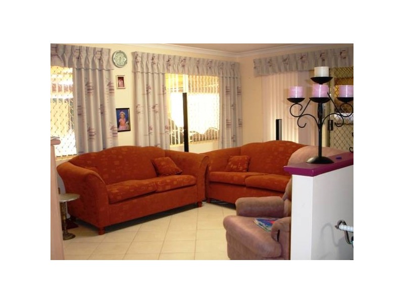 6 Sunnybanks Drive, Strathalbyn WA 6530