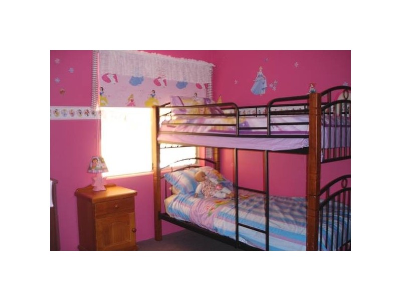 6 Sunnybanks Drive, Strathalbyn WA 6530