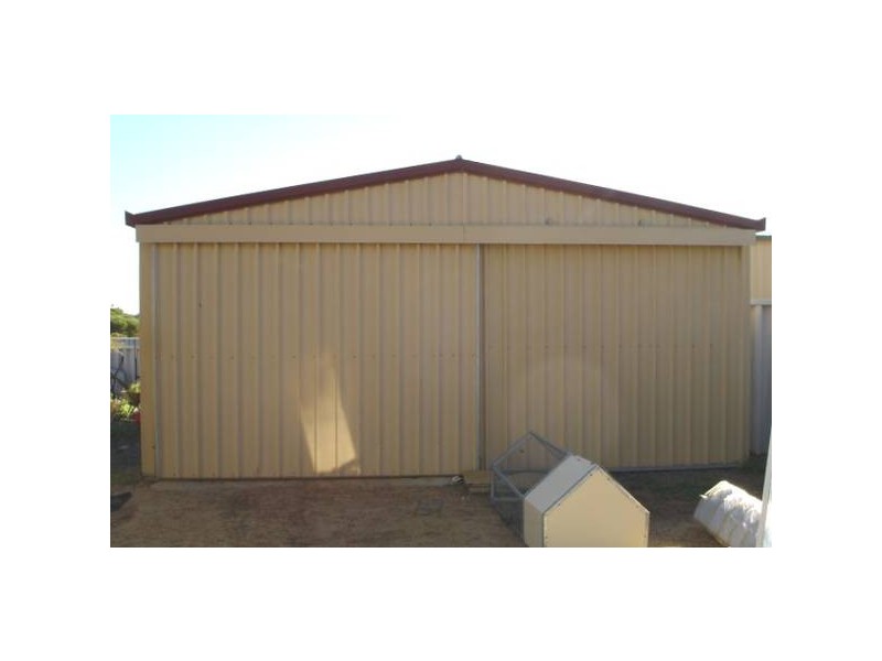 6 Sunnybanks Drive, Strathalbyn WA 6530