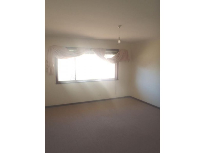 29 Simpson Street, Geraldton WA 6530