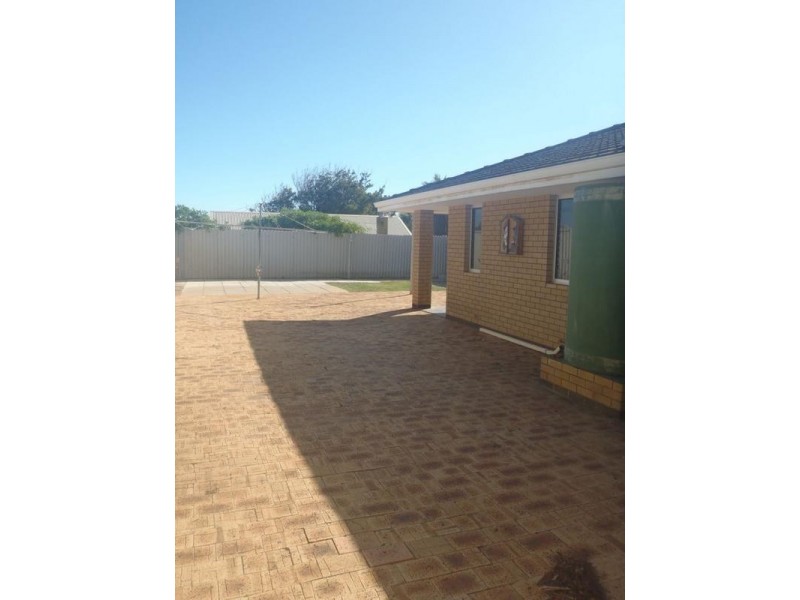 29 Simpson Street, Geraldton WA 6530