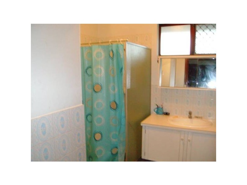 3 382 Chapman Road, Bluff Point WA 6530