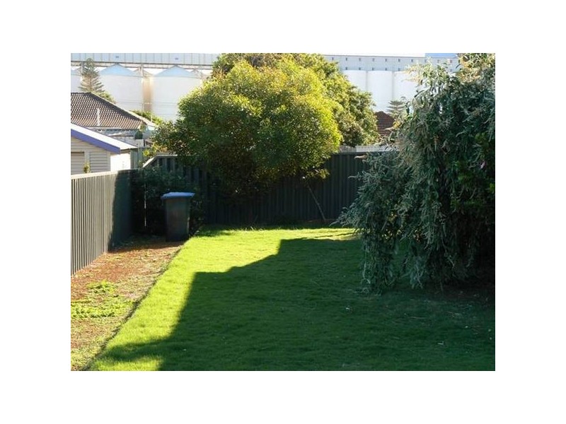 A Jose Street, Beachlands WA 6530