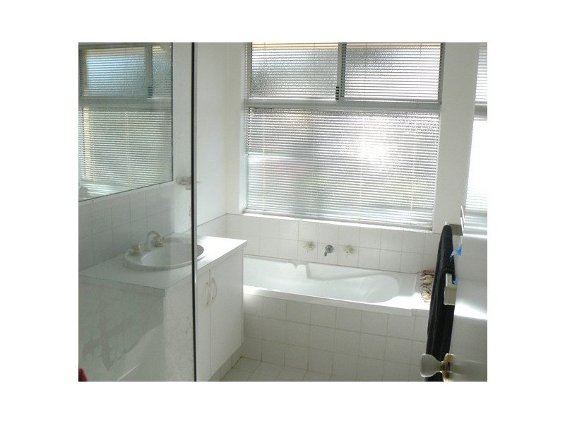 1 Nerrel Street, Waggrakine WA 6530