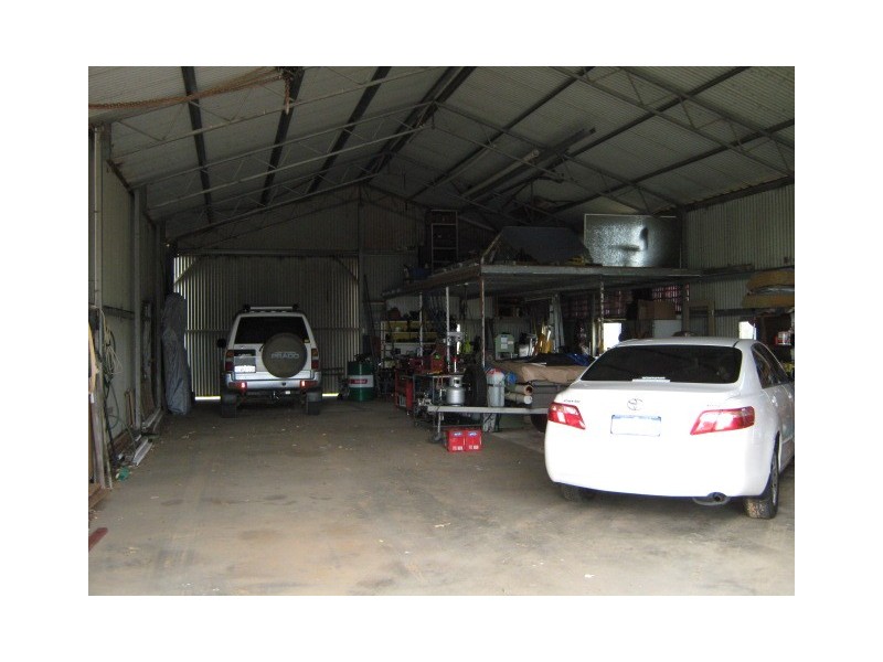 83 Company Road, Greenough WA 6532