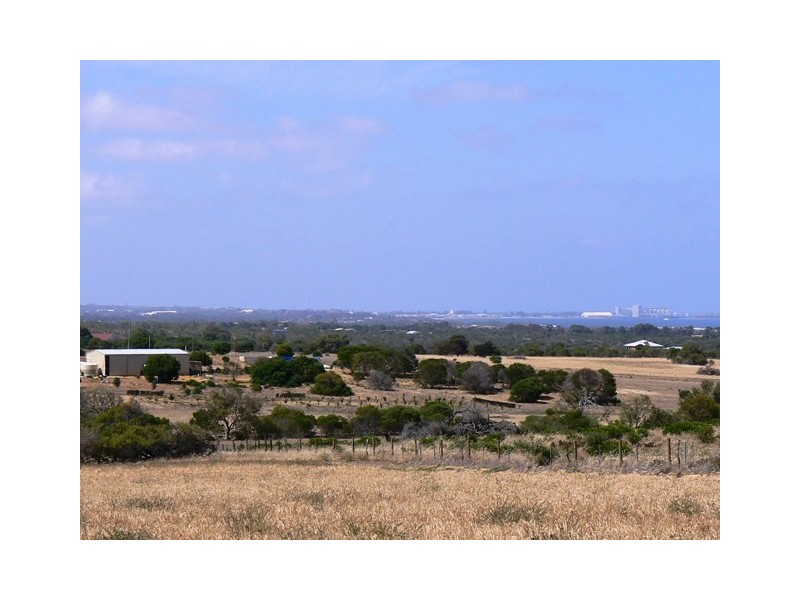 591 David Road, White Peak WA 6532