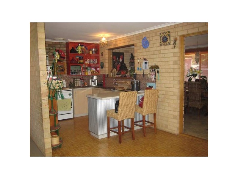 18 McAleer Drive, Mahomets Flats WA 6530