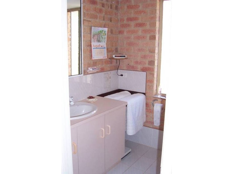 65 Glendinning Road, Tarcoola Beach WA 6530