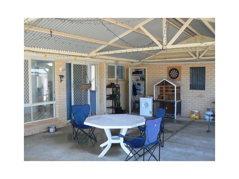 10 Stillwater Avenue, Drummond Cove WA 6532