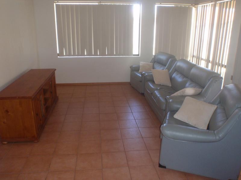 137 Glenfield Beach Drive, Glenfield WA 6532