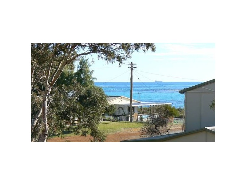 703 Whitehill Road, Drummond Cove WA 6532