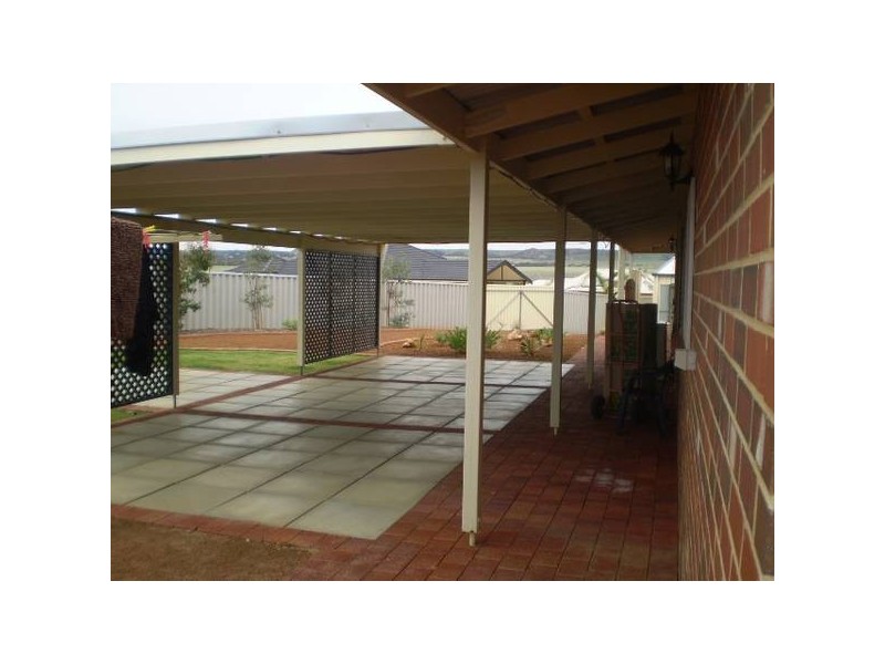 12 Catspaw ct, Strathalbyn WA 6530