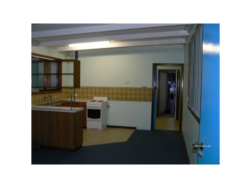 b/30 Conway Street, Beachlands WA 6530